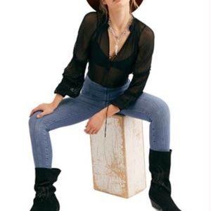 Free People Fell Alright Skinny Jennings Riptide size 24 indigo blue high rise